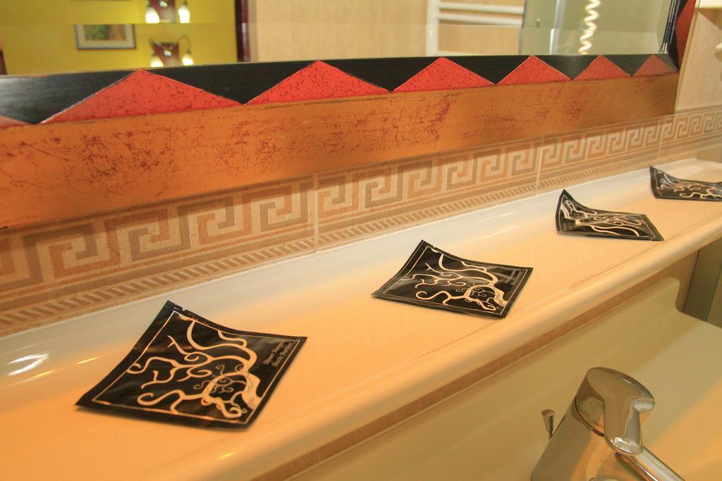 Pensiunea Blanca Reghin Room photo